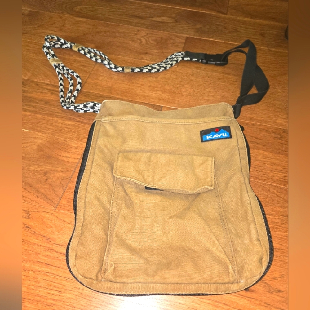 Kavu Cross Body Purse
